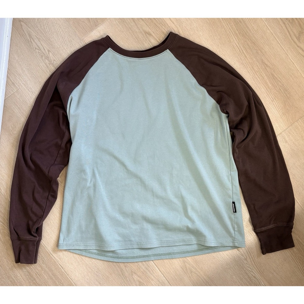 Fuzzykon Colorblock Raglan Long Sleeve Sweatshirt Medium Streetwear
